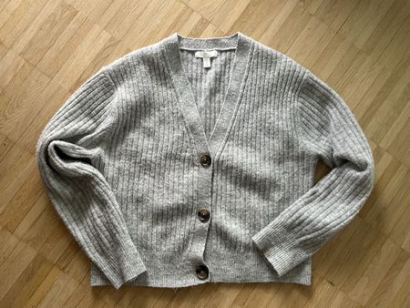 Cosy Knitted Cardigan - H\&M - Size M - Grey